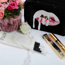 Косметичка Кайлі Makeup Bags Kylie 129979