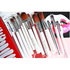 Набір пензликів для макіяжу у стилі Kylie Professional Brush Set великі білі 12 штук 150102