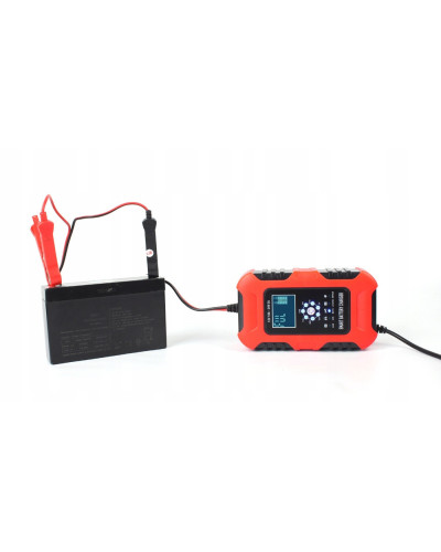 Зарядний пристрій 12V потужністю 5 Ah для акумуляторів BATTERY CHARGER TK360 207270
