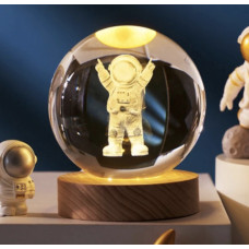 Декоративний 3D нічник кришталева куля Астронавт перемога 208475